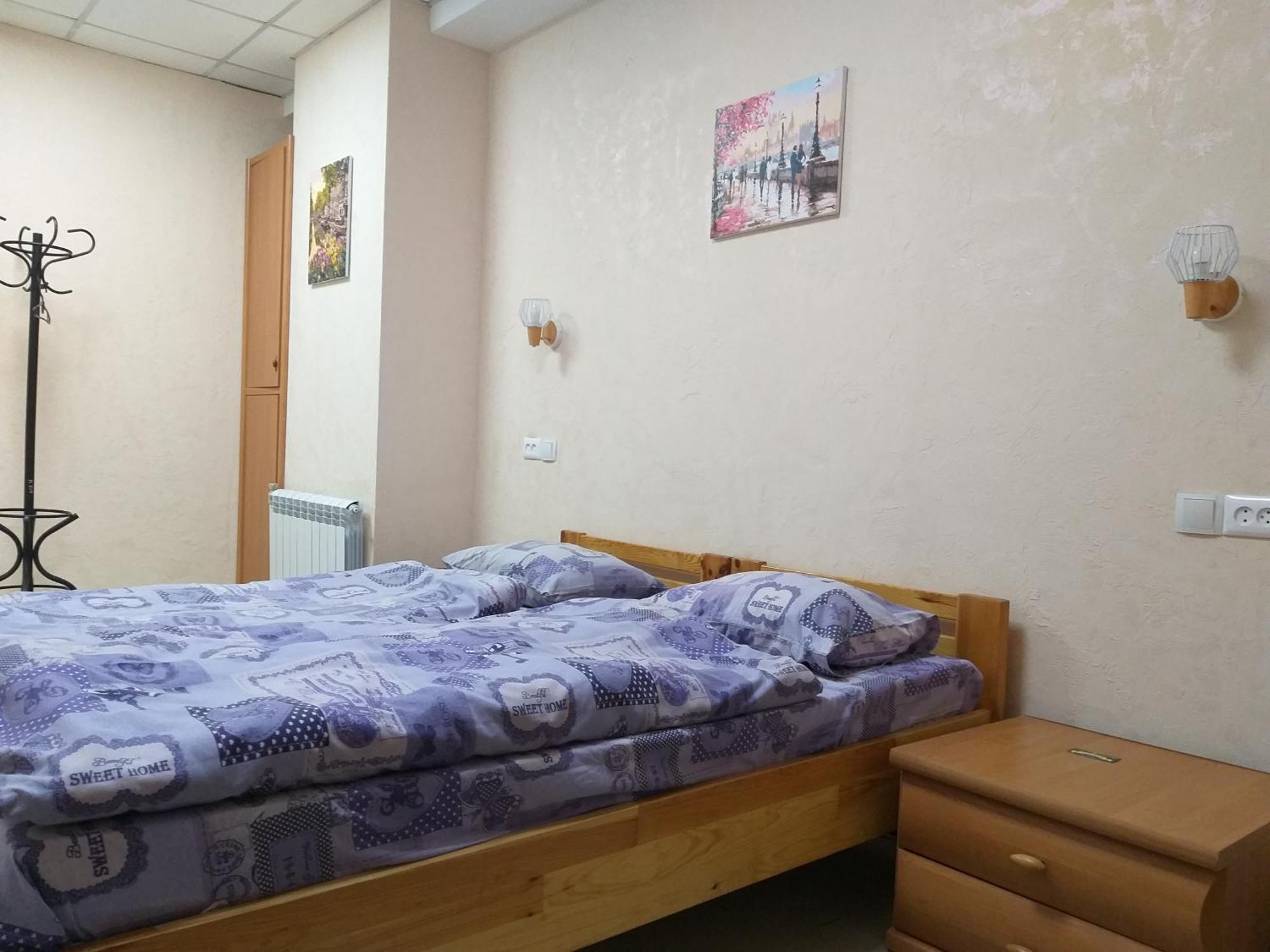Hop Home Hostel Charkov Buitenkant foto